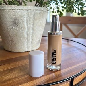 Makeup by Mario Surreal Skin Foundation shade 140